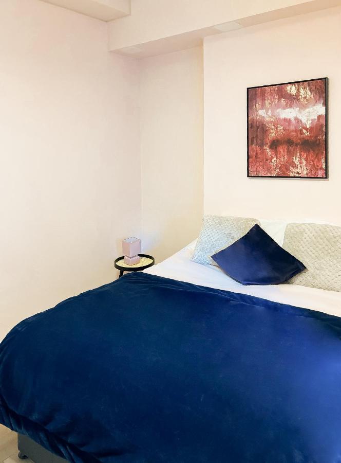 Modern Chic Flat In Shoreditch ลอนดอน ภายนอก รูปภาพ